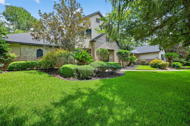 9123 Crown Jewel Drive, Richmond, TX 77469
