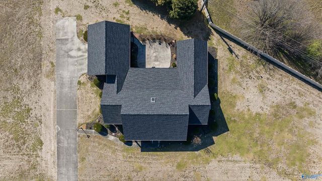 404 Bullington Road, Athens, AL 35611