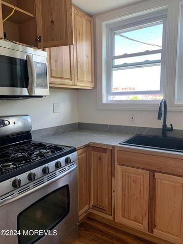 706 2nd Avenue 2, Asbury Park, NJ 07712