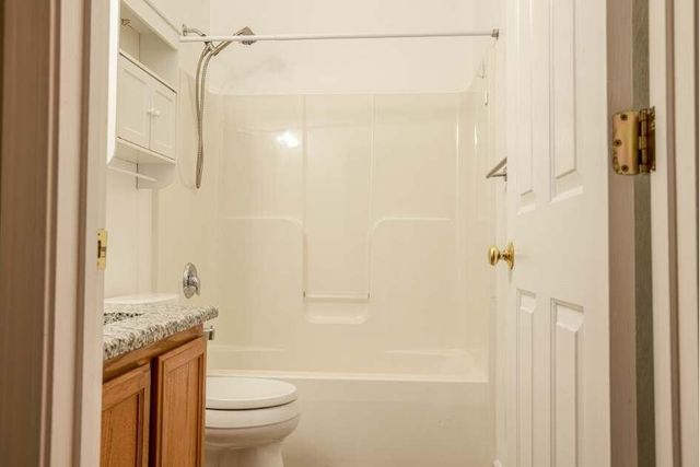 8205 Emerald Court DR, Roanoke, VA 24019