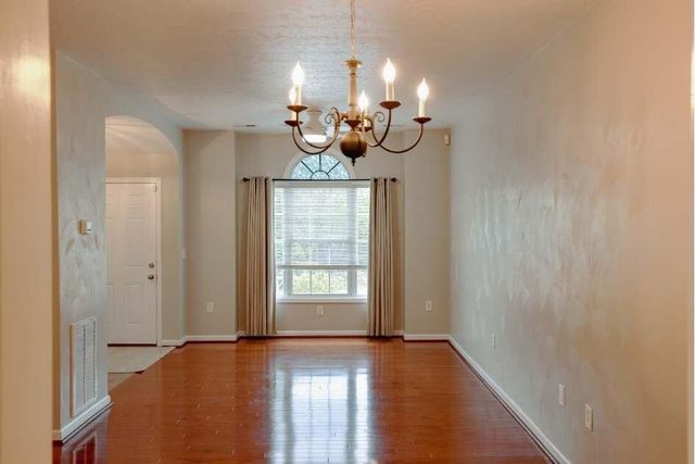 8205 Emerald Court DR, Roanoke, VA 24019