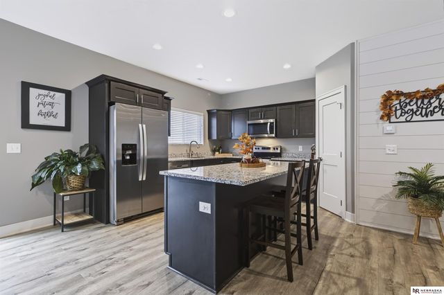 1740 NW 52nd Street, Lincoln, NE 68528
