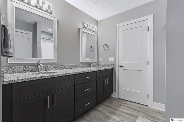 1740 NW 52nd Street, Lincoln, NE 68528