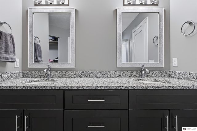 1740 NW 52nd Street, Lincoln, NE 68528