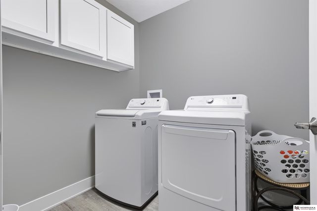 1740 NW 52nd Street, Lincoln, NE 68528