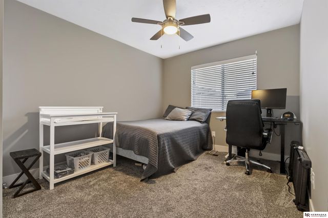 1740 NW 52nd Street, Lincoln, NE 68528