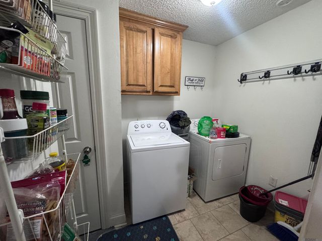 25577 Rosedown Dr, Denham Springs, LA 70726