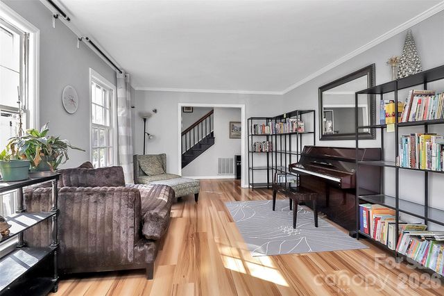 5815 Chapel Creek Court, Charlotte, NC 28226