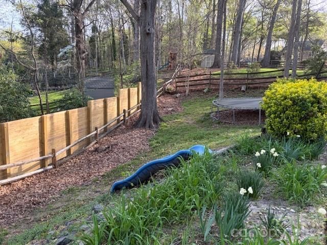 5815 Chapel Creek Court, Charlotte, NC 28226