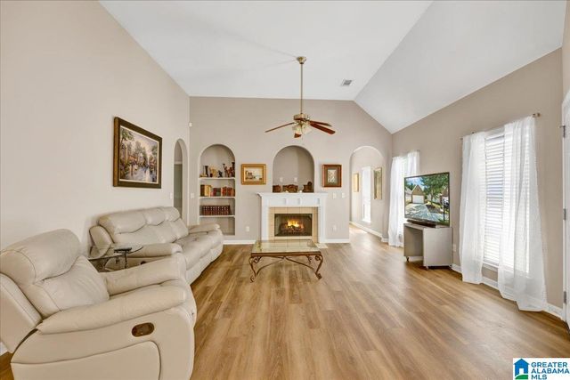 177 HIGHVIEW COVE, Pelham, AL 35124