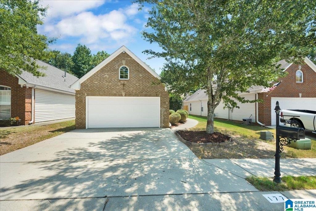 177 HIGHVIEW COVE, Pelham, AL 35124