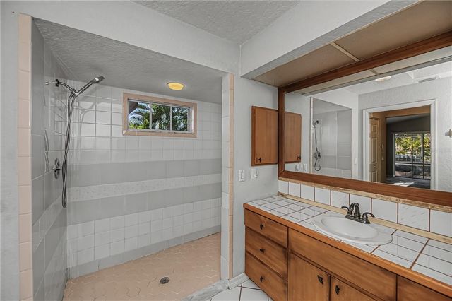 209 SPRINGVIEW CIRCLE NW, Port Charlotte, FL 33948