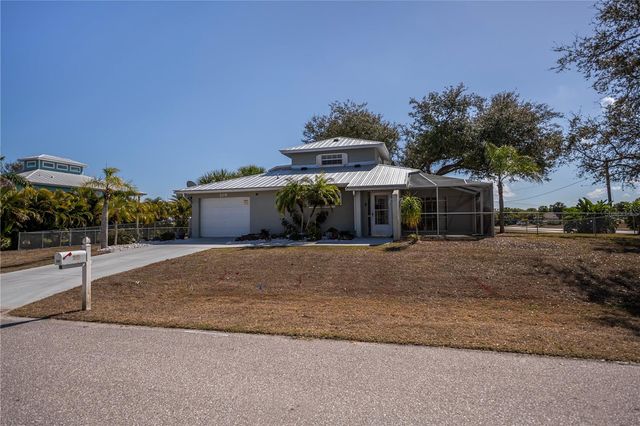 209 SPRINGVIEW CIRCLE NW, Port Charlotte, FL 33948