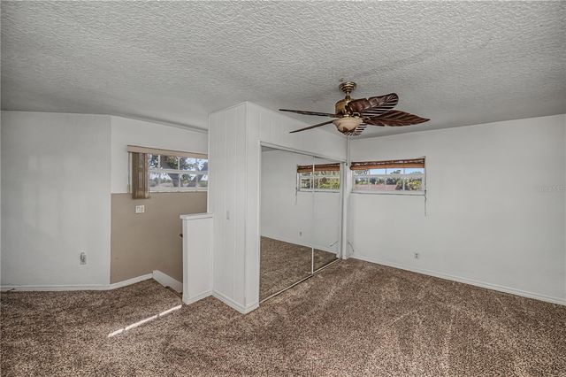 209 SPRINGVIEW CIRCLE NW, Port Charlotte, FL 33948