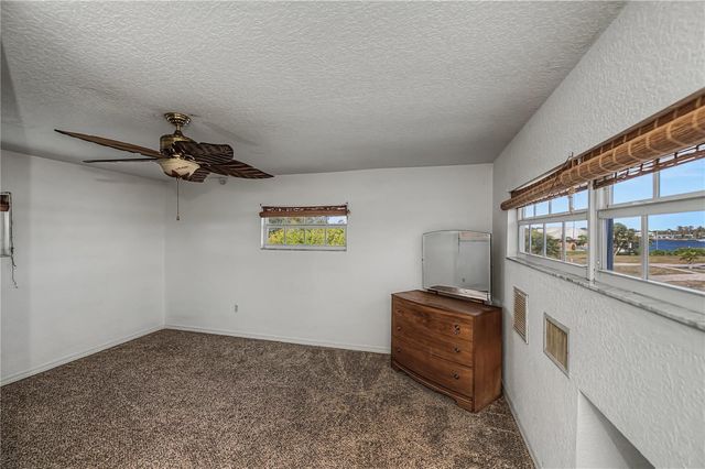 209 SPRINGVIEW CIRCLE NW, Port Charlotte, FL 33948