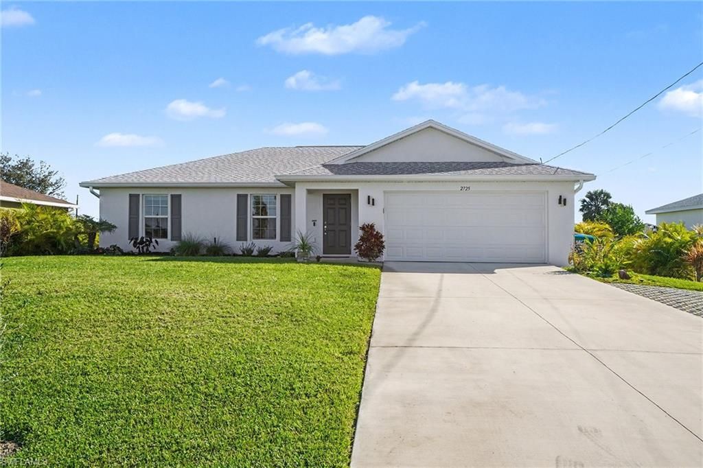 Image 2 of property listing at 2725 NW 19th PL, Cape Coral, FL 33993