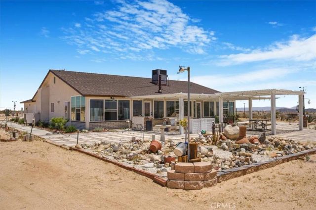 61975 La Brisa Drive, Joshua Tree, CA 92252