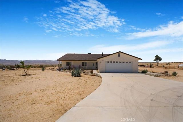 61975 La Brisa Drive, Joshua Tree, CA 92252