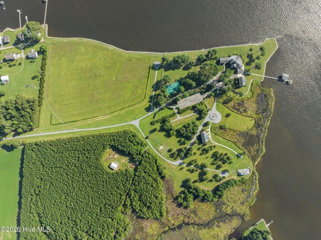 220 Pungo Shores Drive, Belhaven, NC 27810