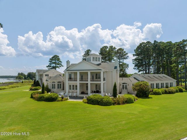 220 Pungo Shores Drive, Belhaven, NC 27810