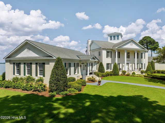 220 Pungo Shores Drive, Belhaven, NC 27810