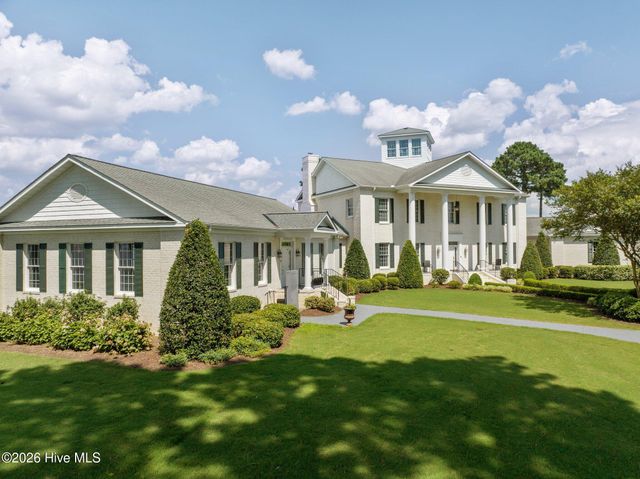 220 Pungo Shores Drive, Belhaven, NC 27810