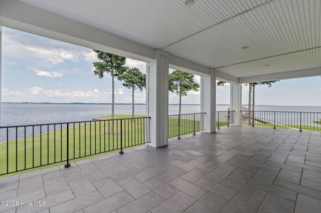 220 Pungo Shores Drive, Belhaven, NC 27810