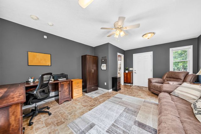 317 Georgee Rd, Jamestown, TN 38556