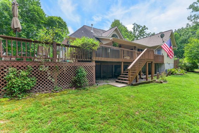 317 Georgee Rd, Jamestown, TN 38556