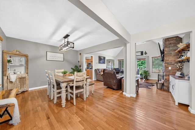 317 Georgee Rd, Jamestown, TN 38556