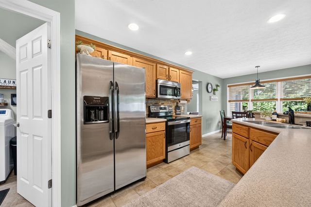 317 Georgee Rd, Jamestown, TN 38556