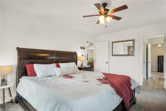 3449 S Crestline DR, Virginia Beach, VA 23464