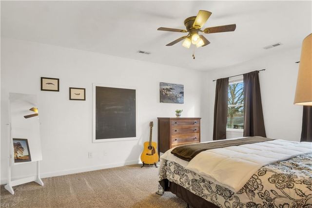 3449 S Crestline DR, Virginia Beach, VA 23464