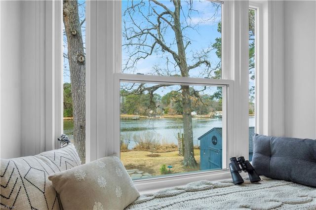 3449 S Crestline DR, Virginia Beach, VA 23464