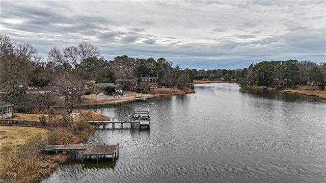 3449 S Crestline DR, Virginia Beach, VA 23464