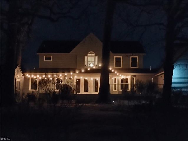 3449 S Crestline DR, Virginia Beach, VA 23464