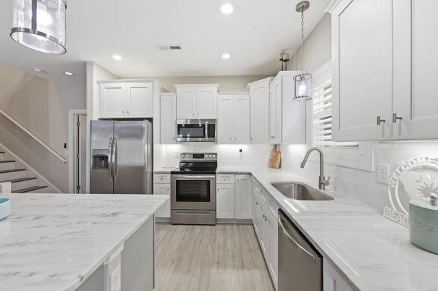 236 Gloucester Way, Little River, SC 29566