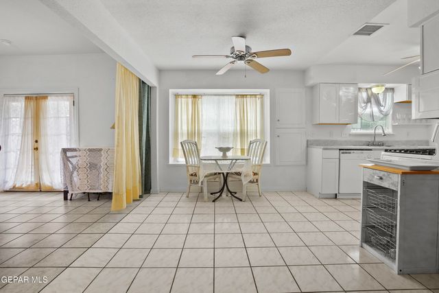 1273 SOUTHWESTERN Drive, El Paso, TX 79912