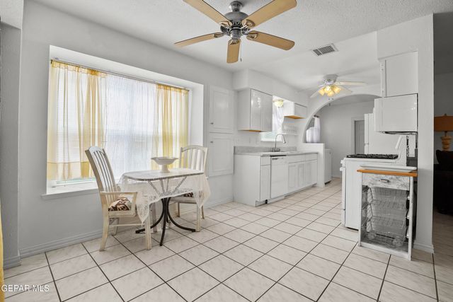 1273 SOUTHWESTERN Drive, El Paso, TX 79912