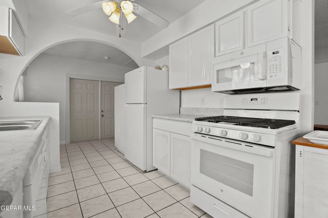 1273 SOUTHWESTERN Drive, El Paso, TX 79912