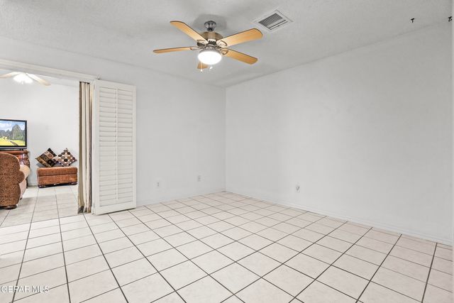 1273 SOUTHWESTERN Drive, El Paso, TX 79912