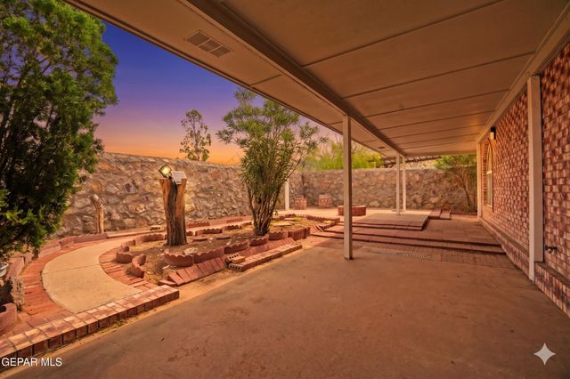1273 SOUTHWESTERN Drive, El Paso, TX 79912