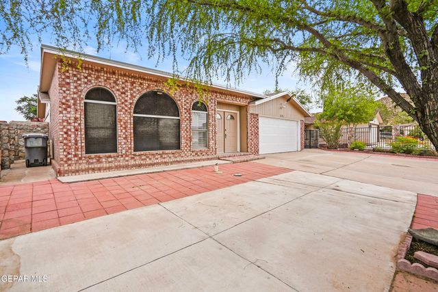 1273 SOUTHWESTERN Drive, El Paso, TX 79912