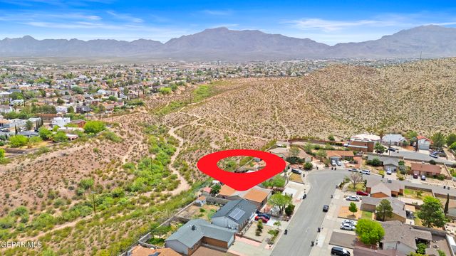1273 SOUTHWESTERN Drive, El Paso, TX 79912