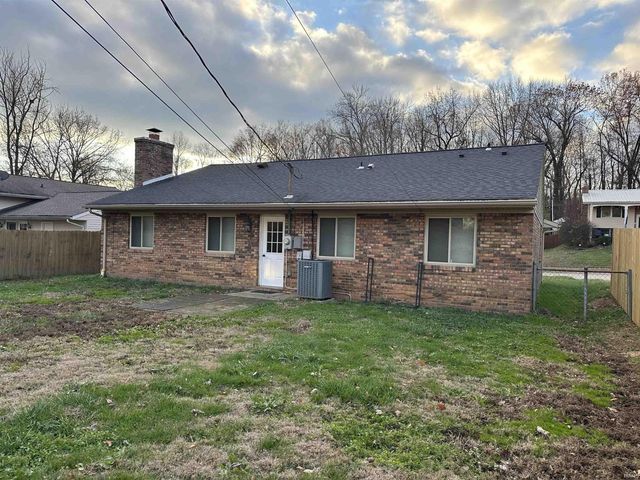 6117 Ashbrooke Road, Evansville, IN 47710