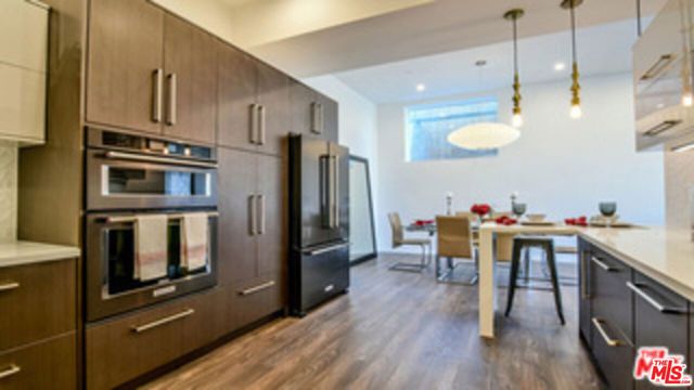 649 Cross Avenue, Los Angeles, CA 90065