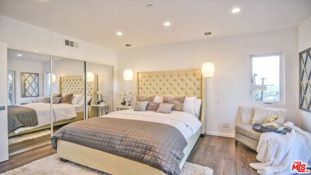 649 Cross Avenue, Los Angeles, CA 90065