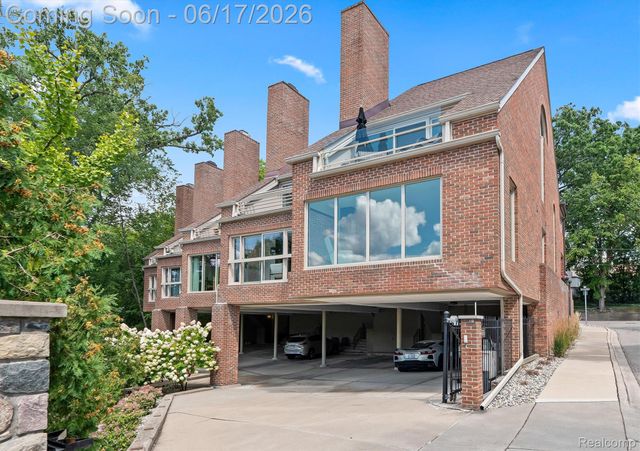 511 BROOKSIDE Avenue, Birmingham, MI 48009