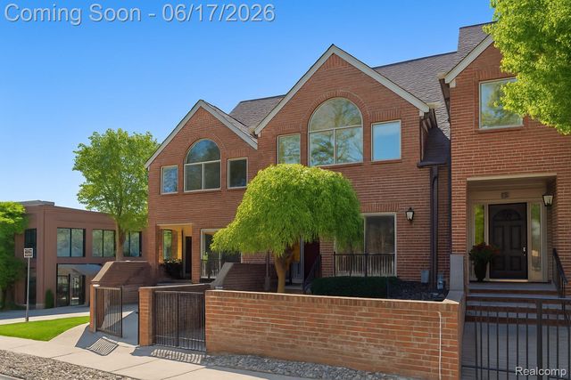 511 BROOKSIDE Avenue, Birmingham, MI 48009