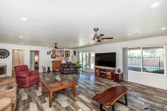 11811 Coyote Wash St, Wellton, AZ 85356